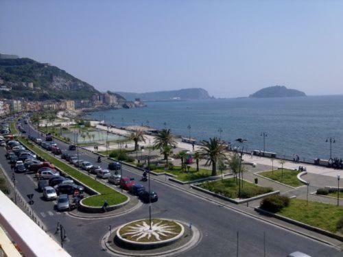 Posidonia Pozzuoli Exterior foto